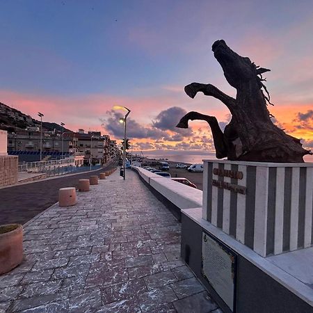 Casa Macalle - Letojanni - Taormina エクステリア 写真