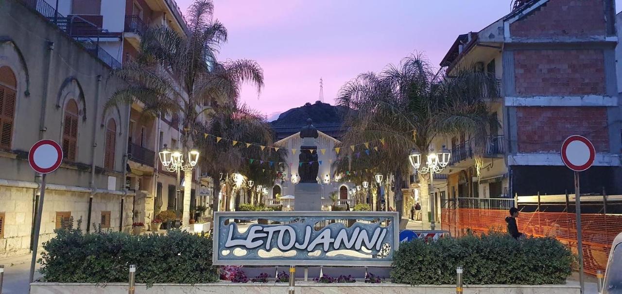 Casa Macalle - Letojanni - Taormina エクステリア 写真